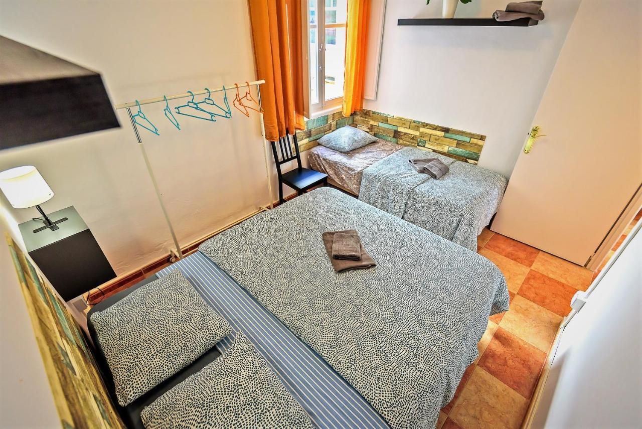 Apartment Plaza Polvorista 4-bedroom W Balcony