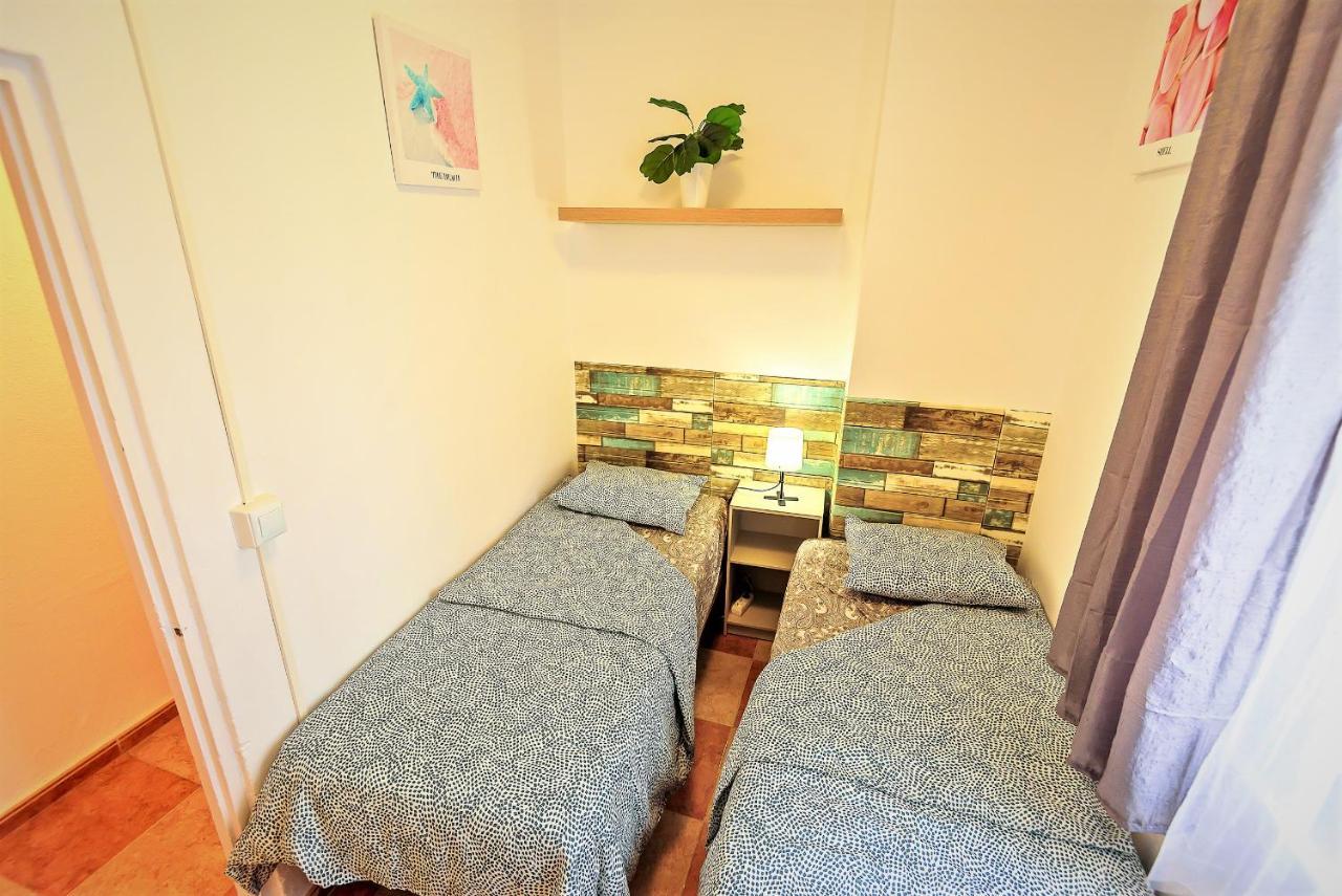 Plaza Polvorista 4-bedroom W Balcony Apartment *